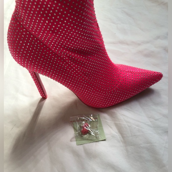 LIFE OF THE PARTY STILETTO RHINESTONE BOOTIES SIZE: 9.0 - Picture 4 of 8